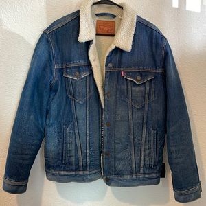 Men’s Levi’s classic lined jean jacket Large